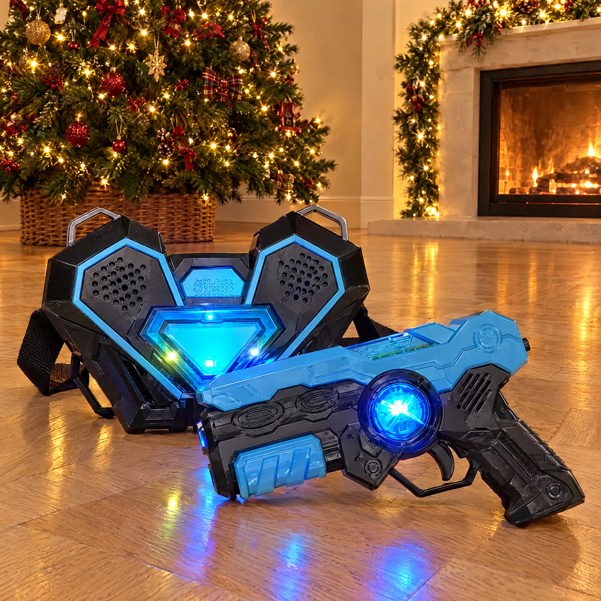 Pistolet laser et plastron LUMIARENE devant le sapin de Noël